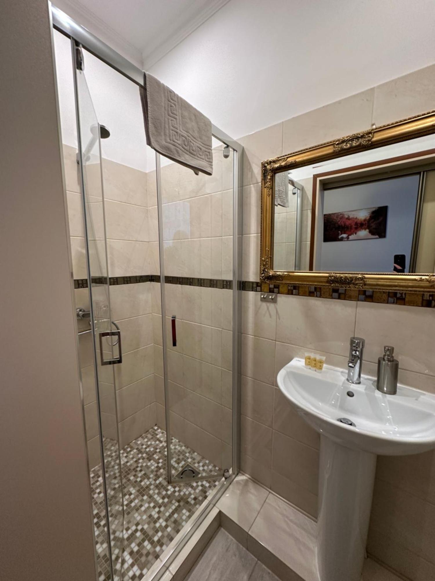 Nika Apart Hotel Riga Eksteriør bilde